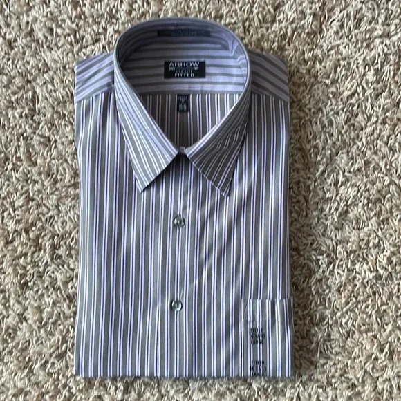green emerald velvet dress Amazon.com: ARROW MEN'S CLASSIC FIT HERITAGE SATEEN DRESS SHIRT : Clothing,  Shoes & Jewelry